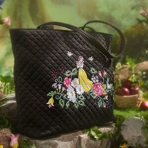 Vera Bradley Snow White Disney tote, NWT